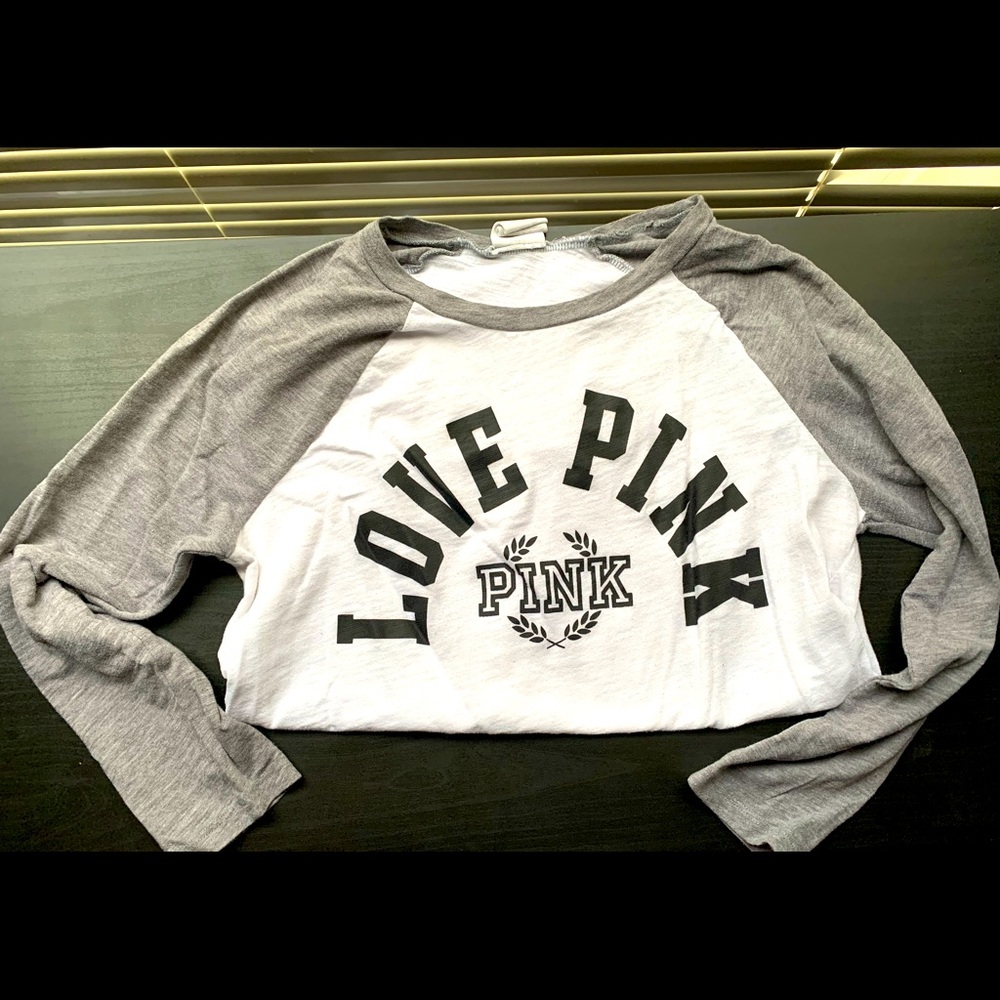VS Pink baseball tee